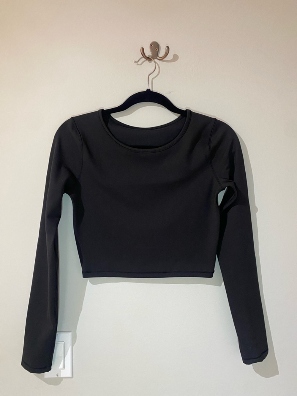 Lululemon Wunder Train Cropped Long-Sleeve Shirt in Black